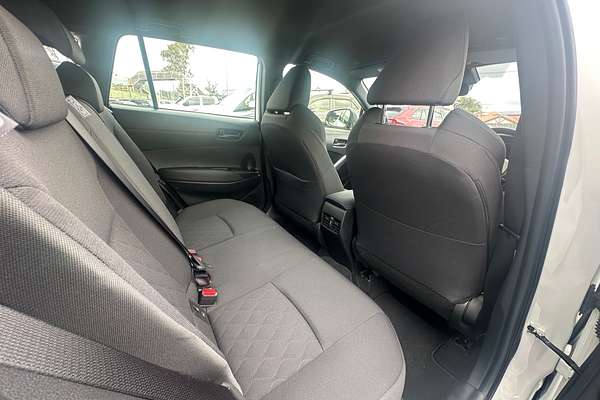 2024 Toyota Corolla Cross GX