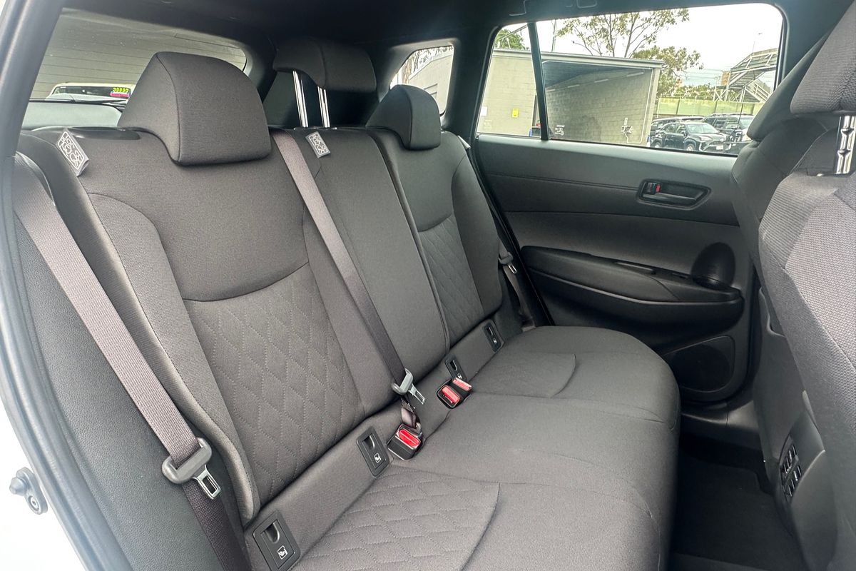 2024 Toyota Corolla Cross GX