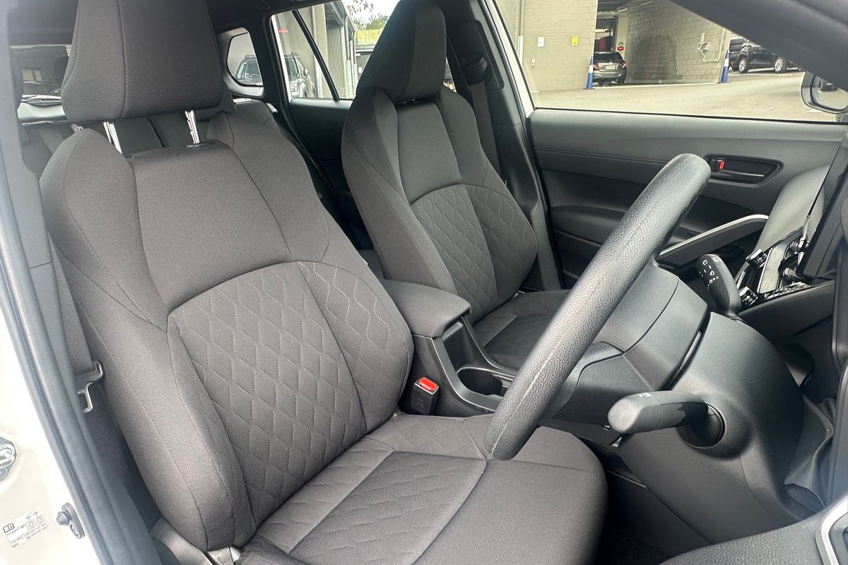 2024 Toyota Corolla Cross GX