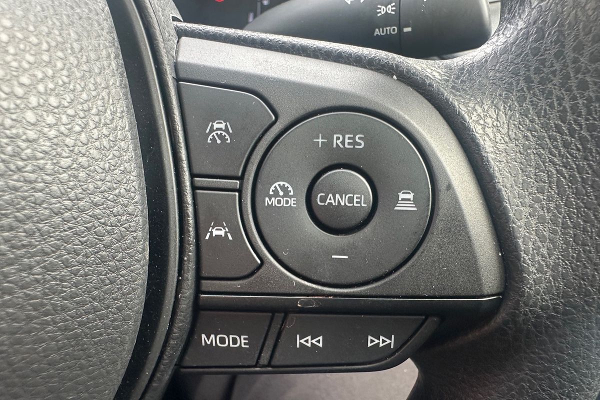 2024 Toyota Corolla Cross GX