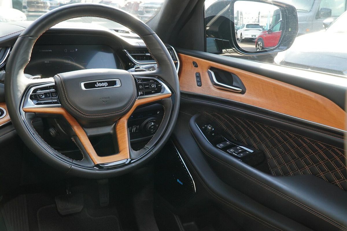 2023 Jeep Grand Cherokee Summit Reserve 4xe WL