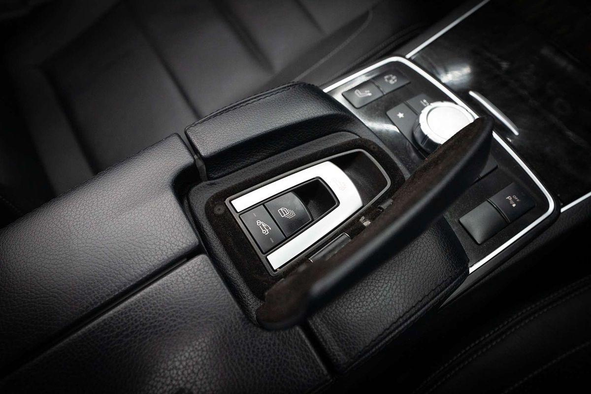 2013 Mercedes-Benz E-Class E250 A207