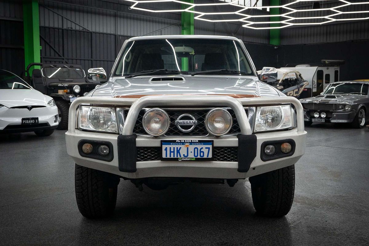 2013 Nissan Patrol ST Y61