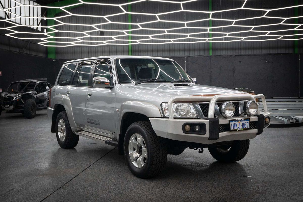 2013 Nissan Patrol ST Y61