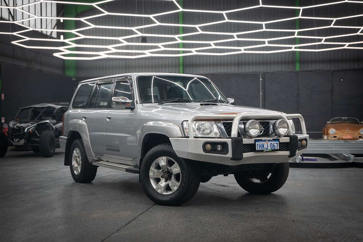 2013 Nissan Patrol ST Y61