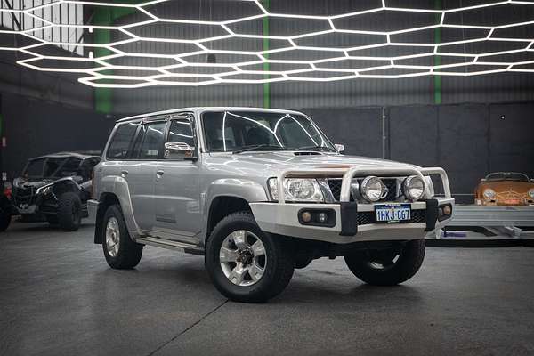 2013 Nissan Patrol ST Y61
