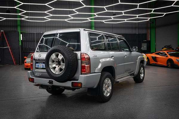 2013 Nissan Patrol ST Y61