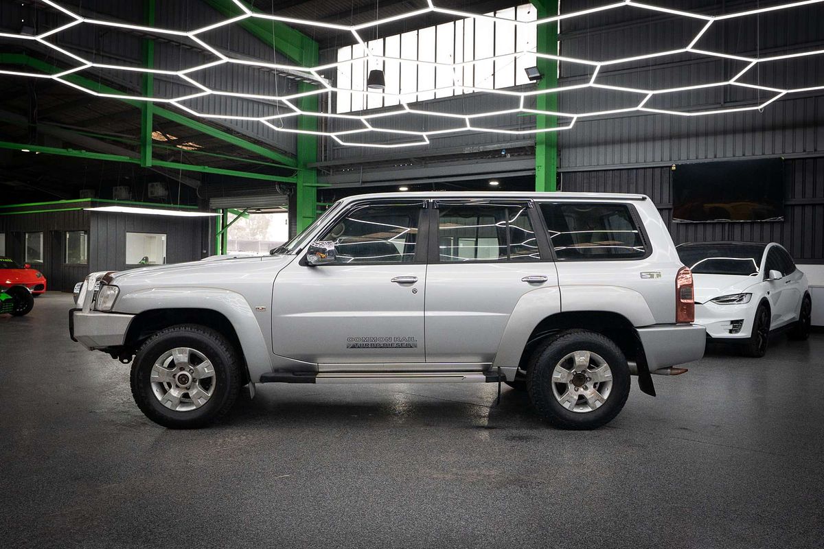 2013 Nissan Patrol ST Y61
