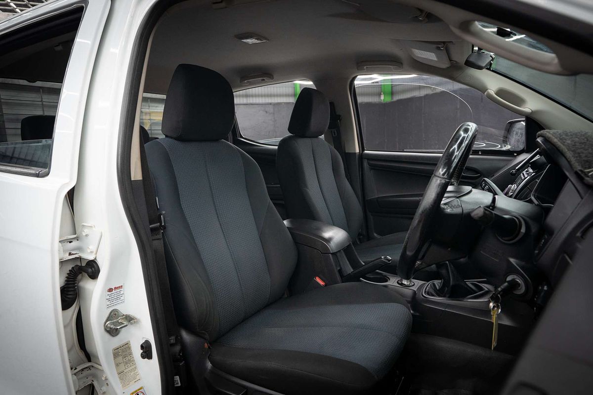 2014 Isuzu D-MAX SX 4X4