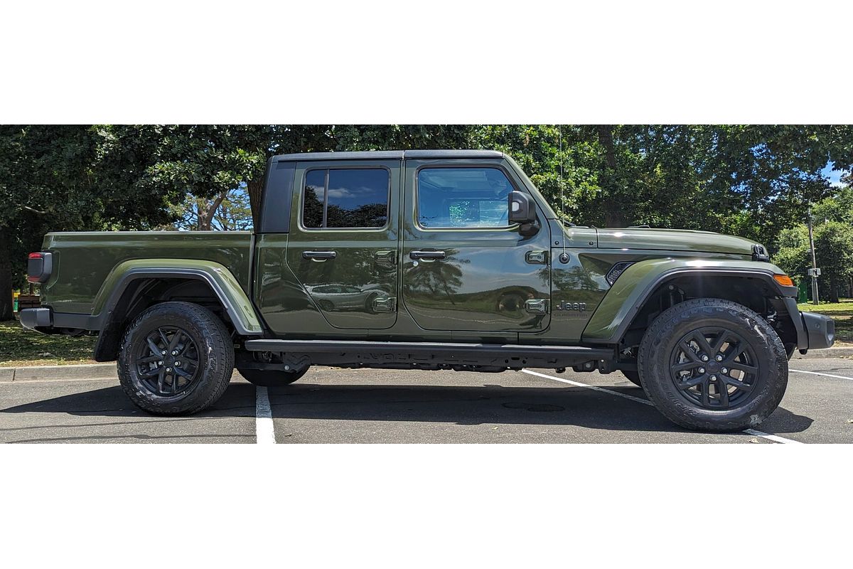 2023 Jeep Gladiator Night Eagle JT All Wheel Drive