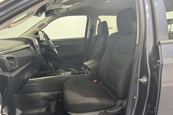 2025 Isuzu D-MAX LS-M 4X4