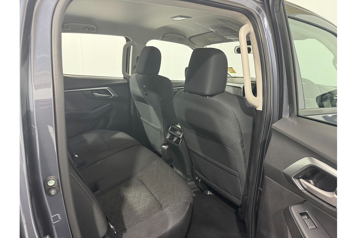 2025 Isuzu D-MAX LS-M 4X4