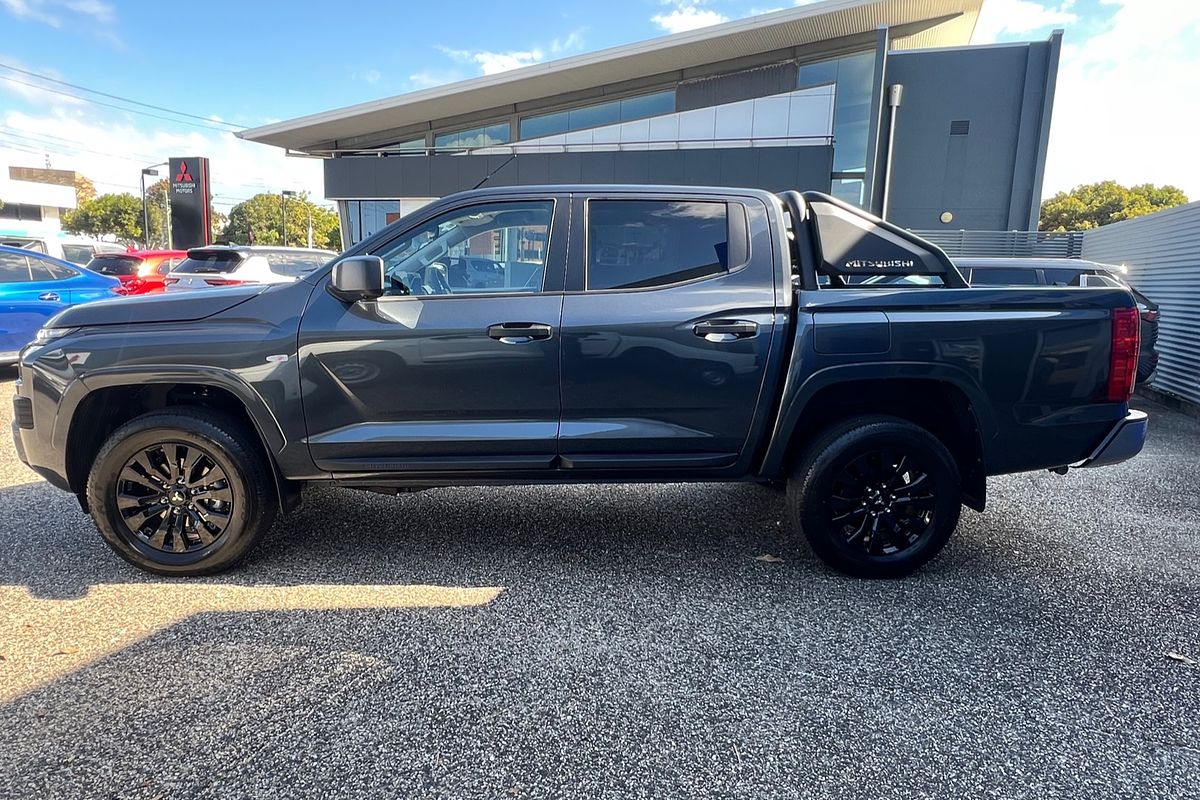 2025 Mitsubishi Triton GLX-R MV 4X4