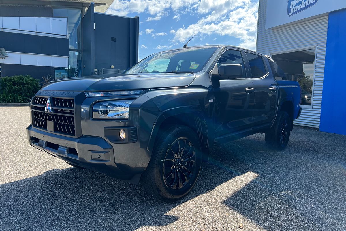 2025 Mitsubishi Triton GLX-R MV 4X4