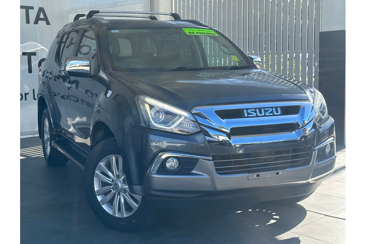 2017 Isuzu MU-X LS-T