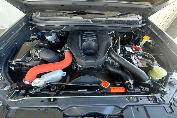 2017 Isuzu MU-X LS-T