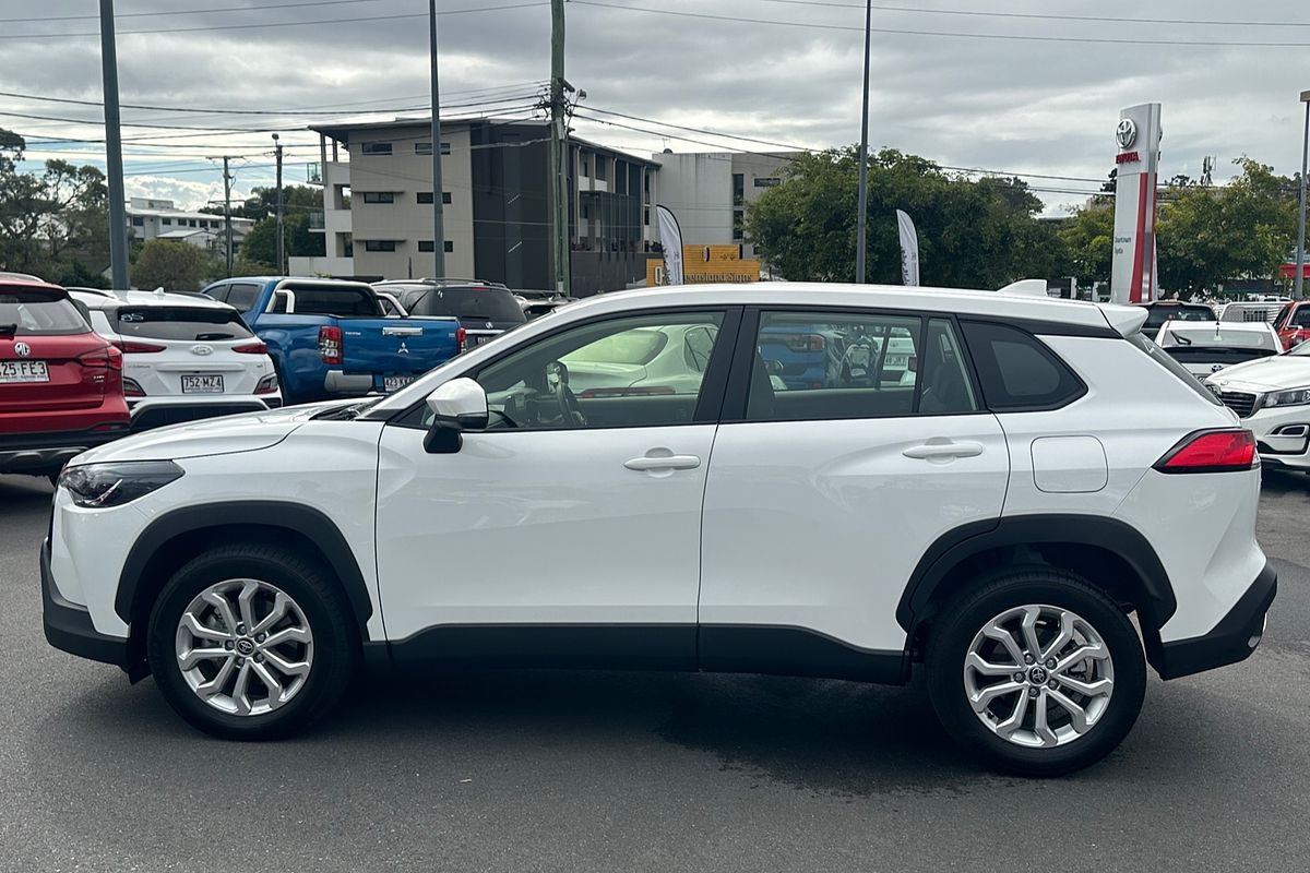 2024 Toyota Corolla Cross GX