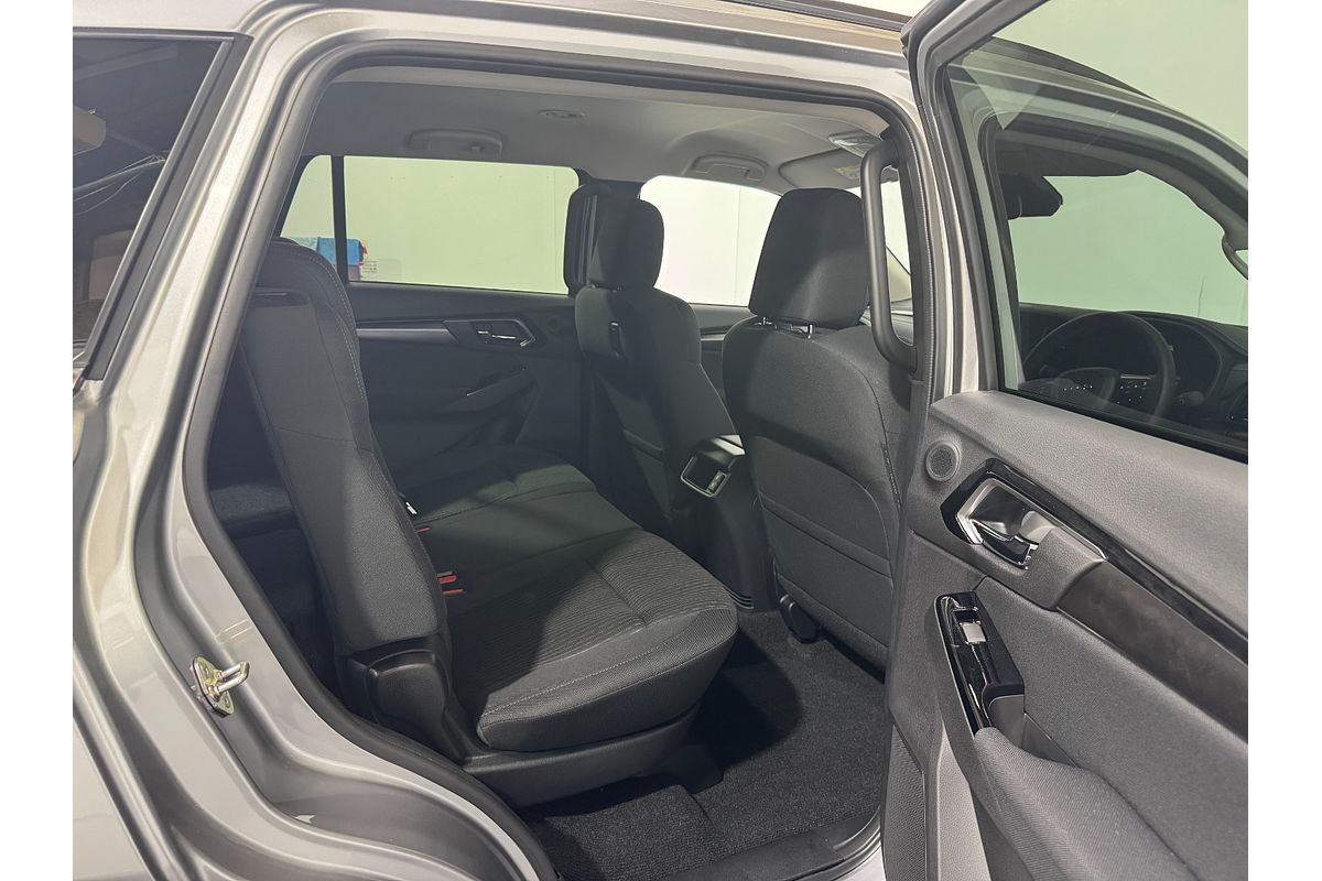 2025 Isuzu MU-X LS-U