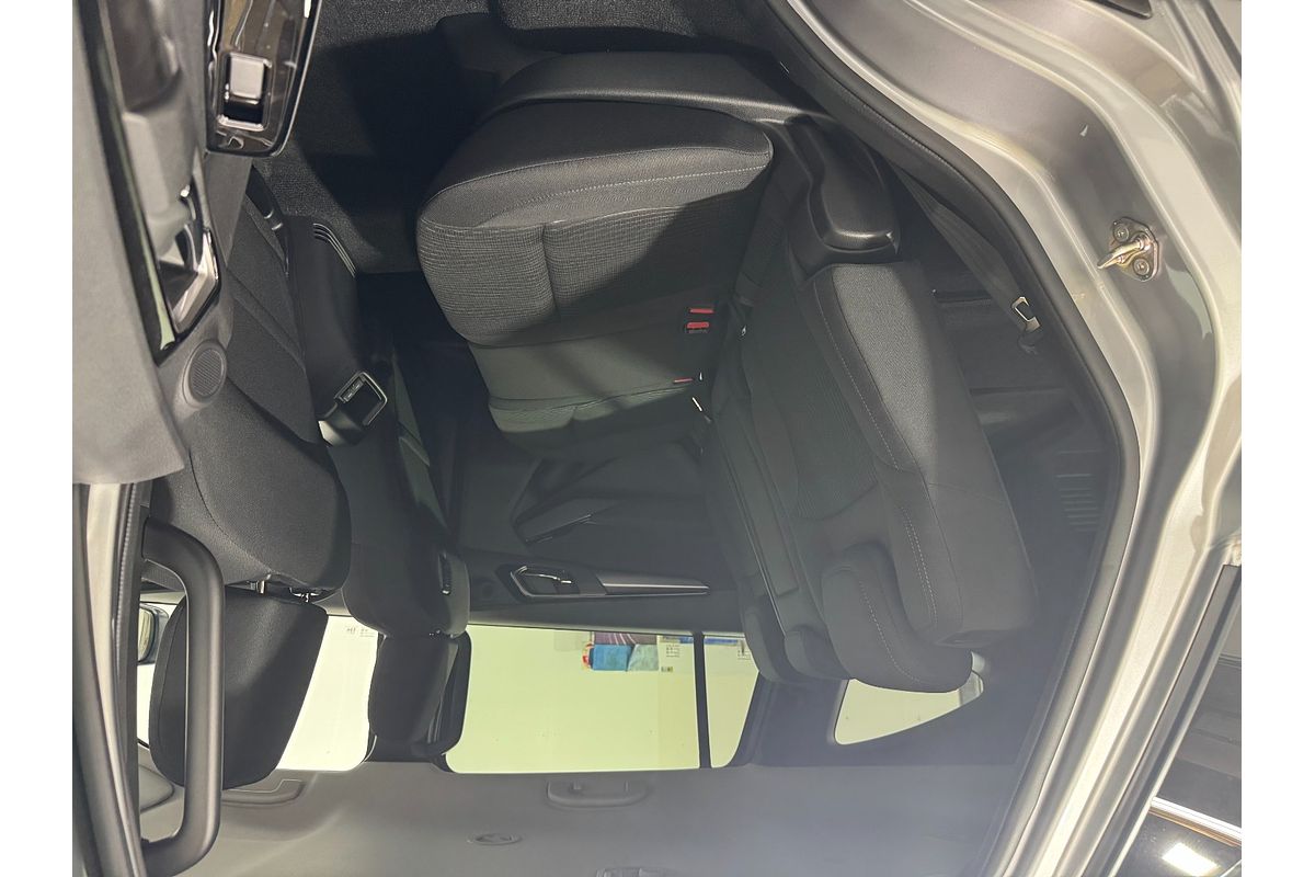 2025 Isuzu MU-X LS-U
