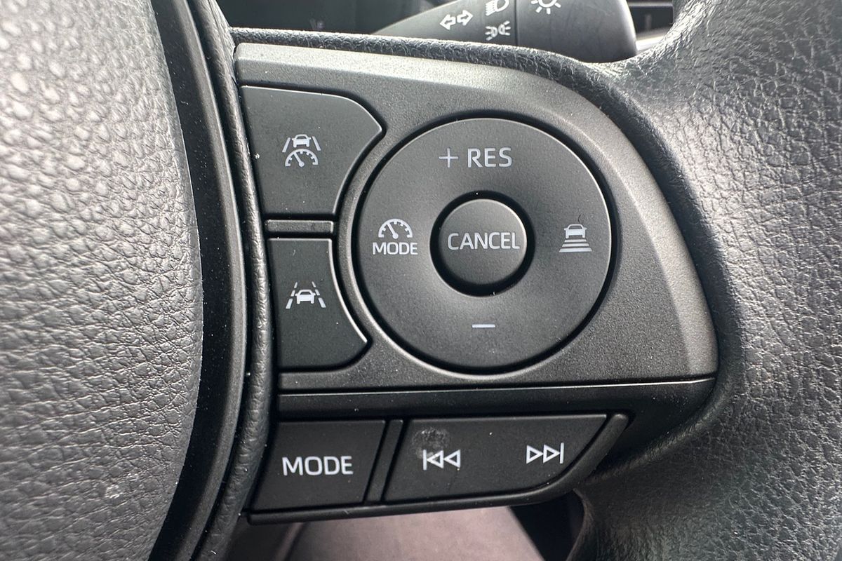 2024 Toyota Corolla Cross GX