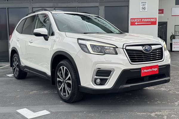 2021 Subaru Forester 2.5i Premium S5