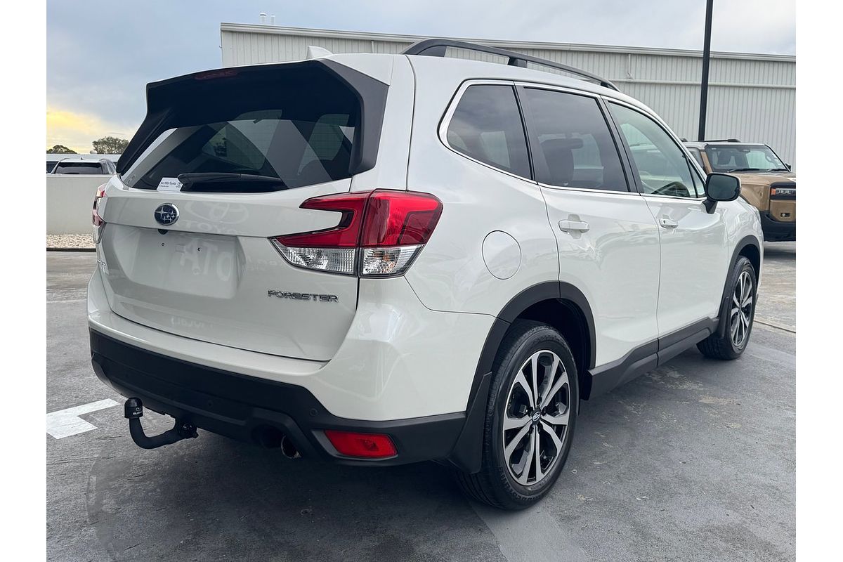2021 Subaru Forester 2.5i Premium S5