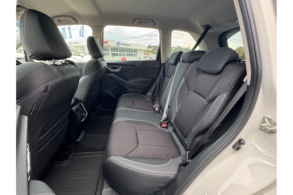 2021 Subaru Forester 2.5i Premium S5