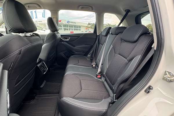 2021 Subaru Forester 2.5i Premium S5