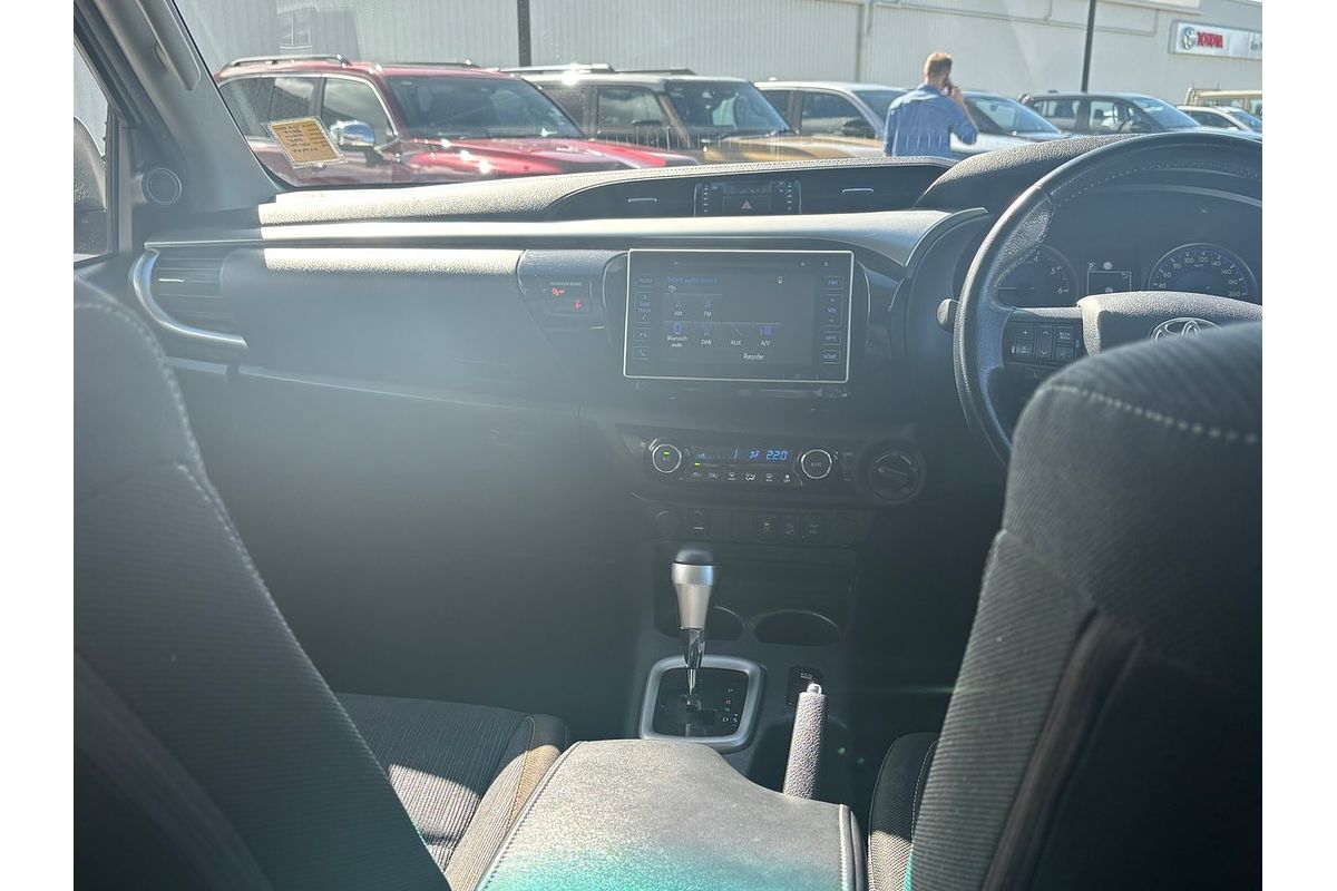 2019 Toyota Hilux SR5 GUN126R 4X4