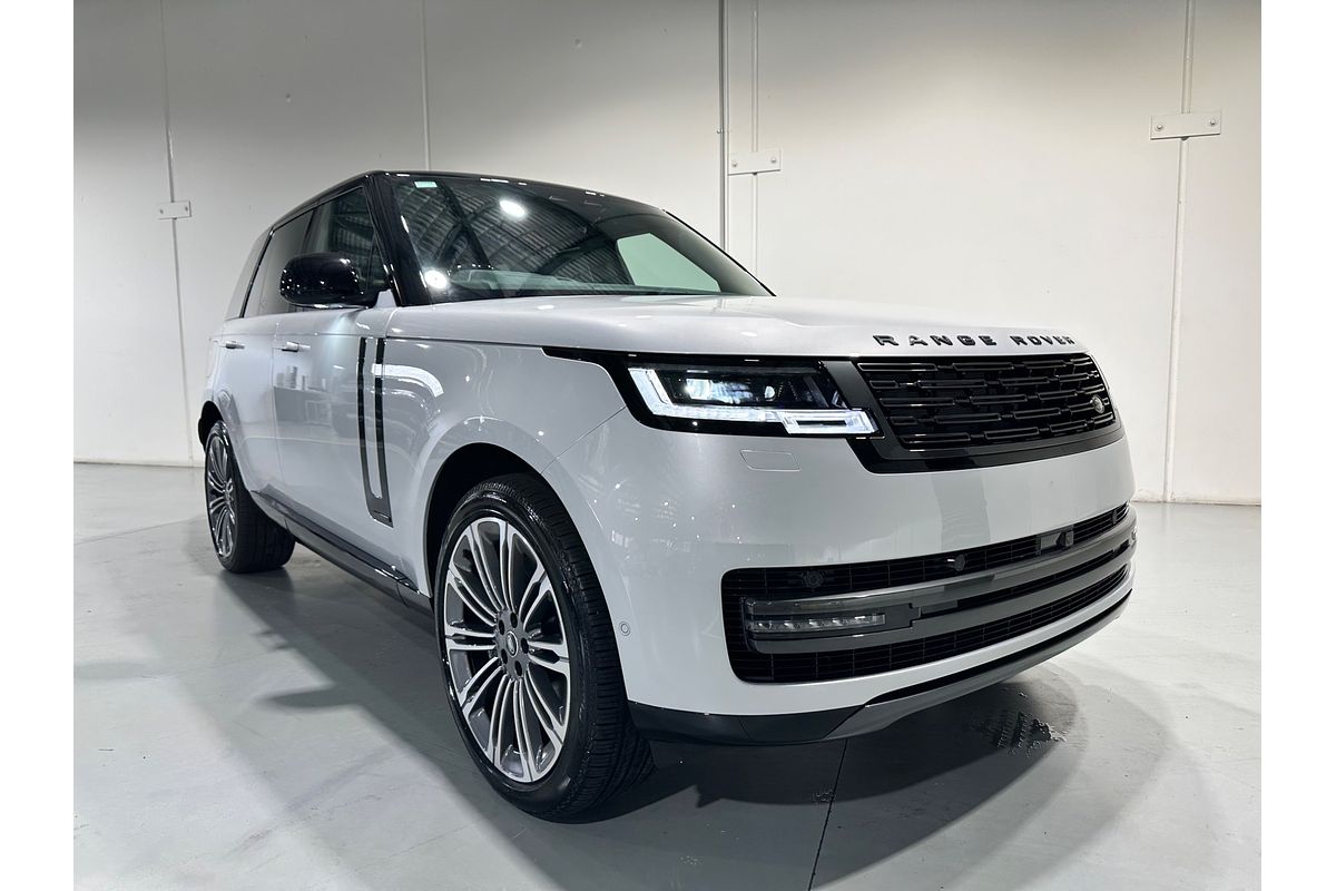 2025 Land Rover Range Rover P530 Autobiography L460