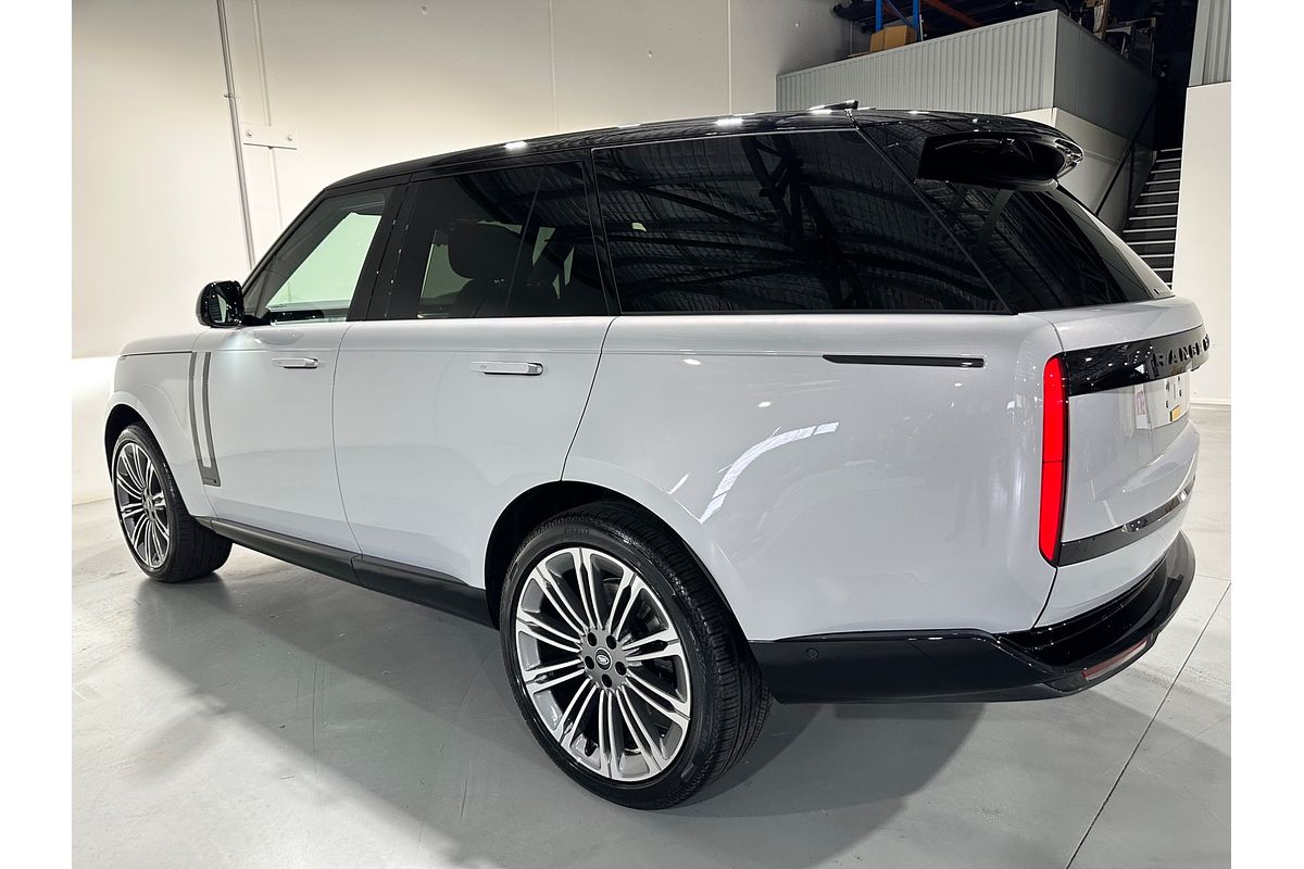 2025 Land Rover Range Rover P530 Autobiography L460