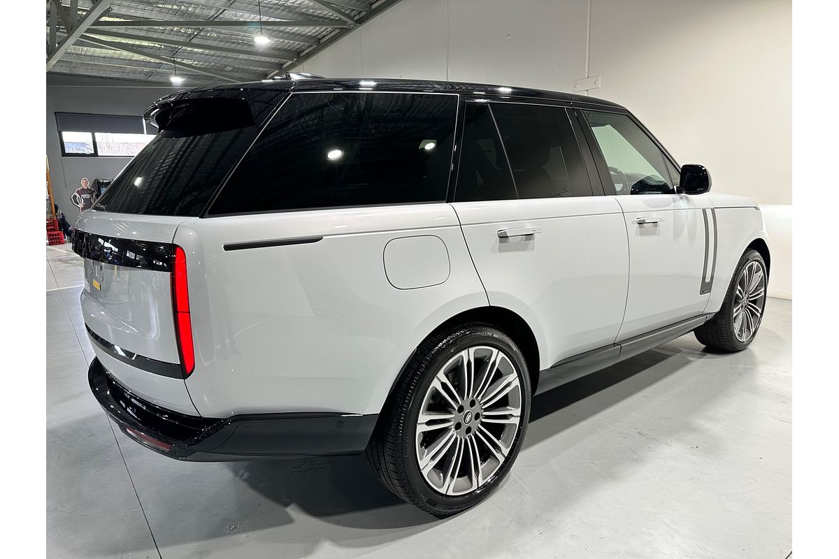 2025 Land Rover Range Rover P530 Autobiography L460