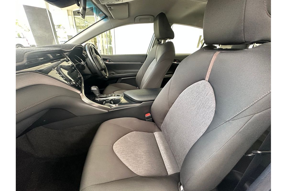 2018 Toyota Camry Ascent Sport AXVH71R