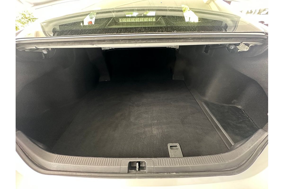2018 Toyota Camry Ascent Sport AXVH71R