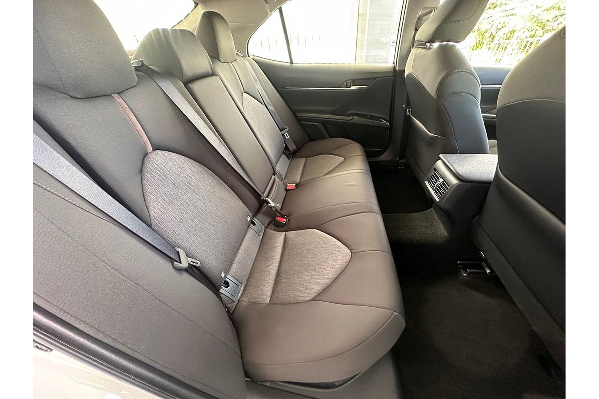 2018 Toyota Camry Ascent Sport AXVH71R