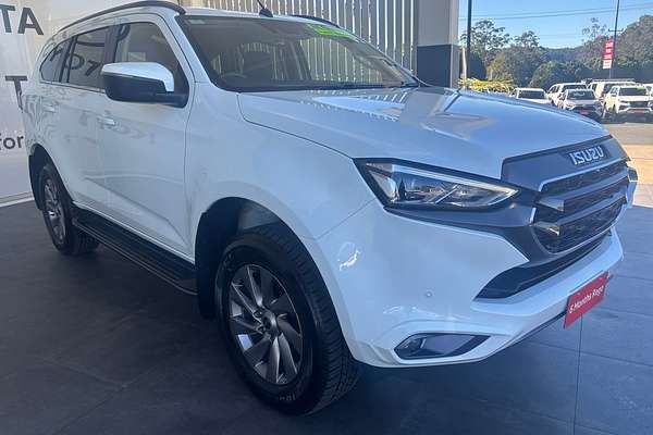 2023 Isuzu MU-X LS-U