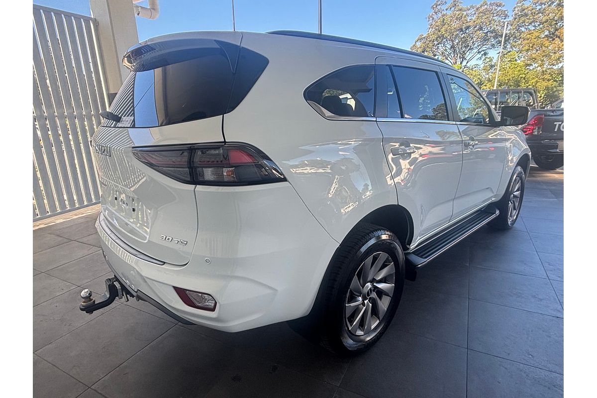 2023 Isuzu MU-X LS-U