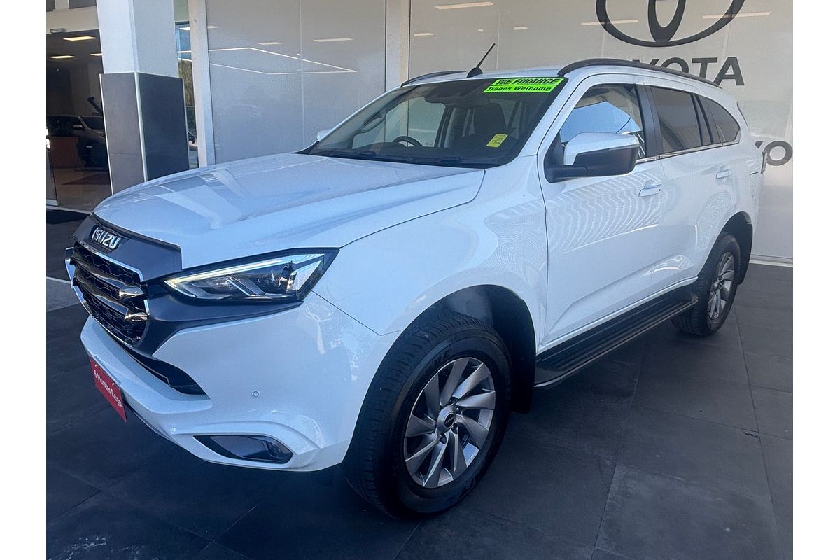 2023 Isuzu MU-X LS-U