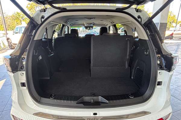 2023 Isuzu MU-X LS-U