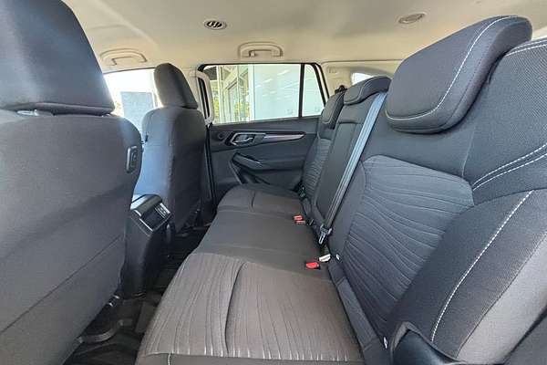 2023 Isuzu MU-X LS-U