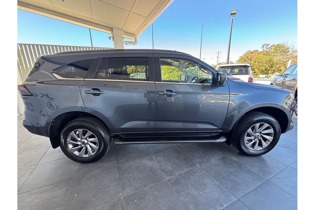 2023 Isuzu MU-X LS-U