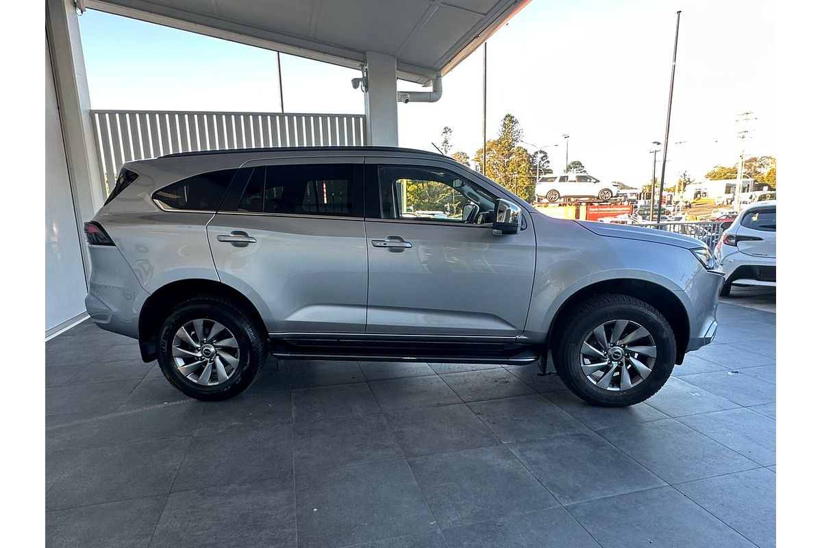 2023 Isuzu MU-X LS-U