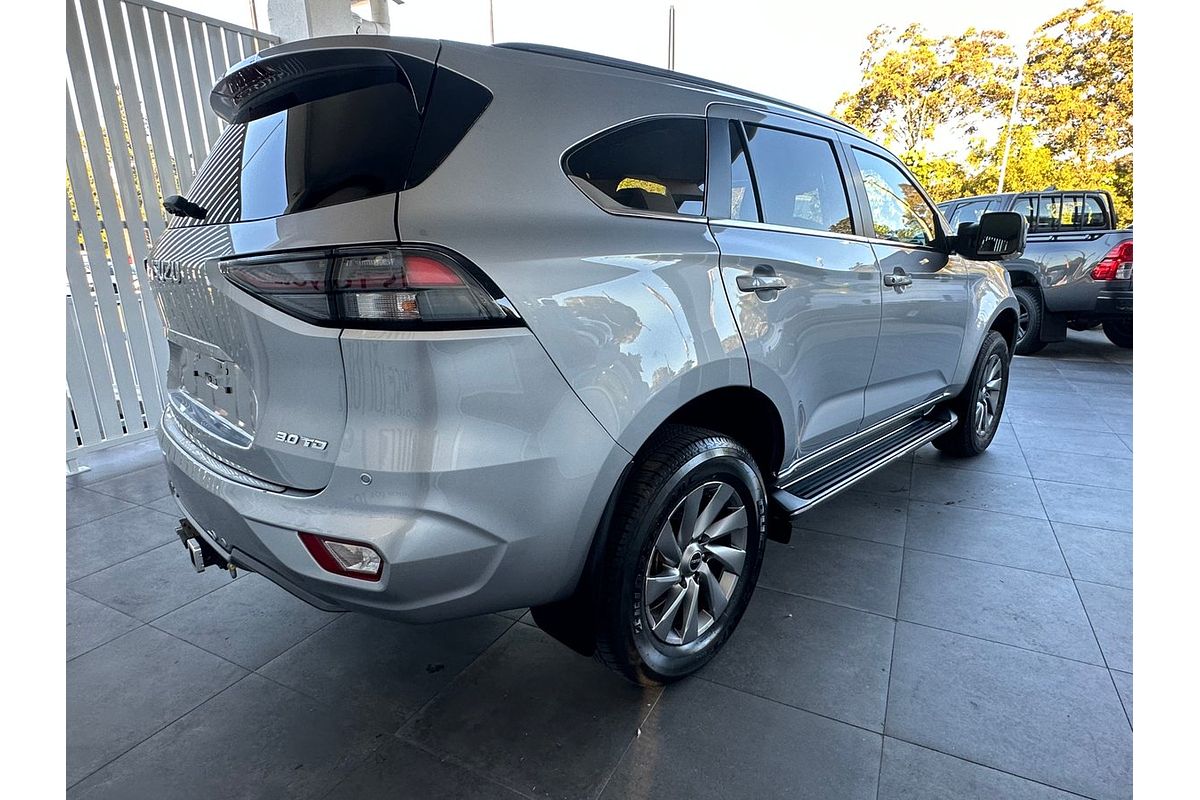 2023 Isuzu MU-X LS-U