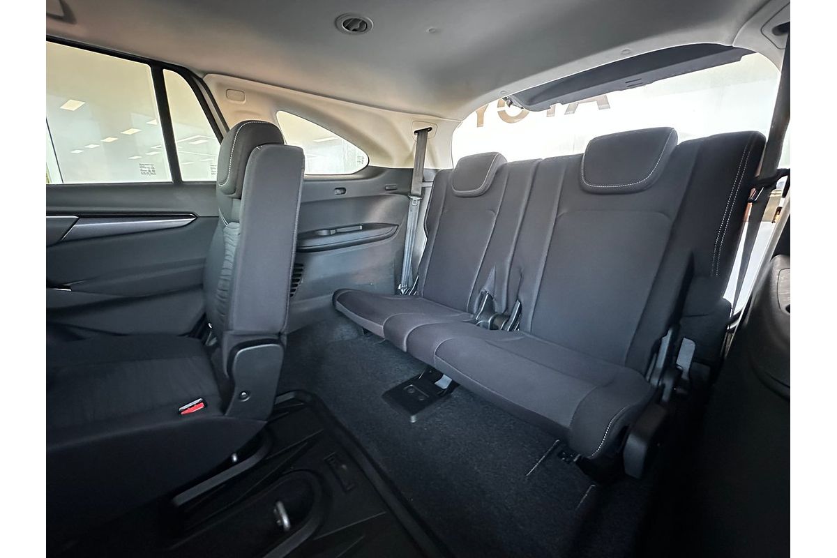 2023 Isuzu MU-X LS-U