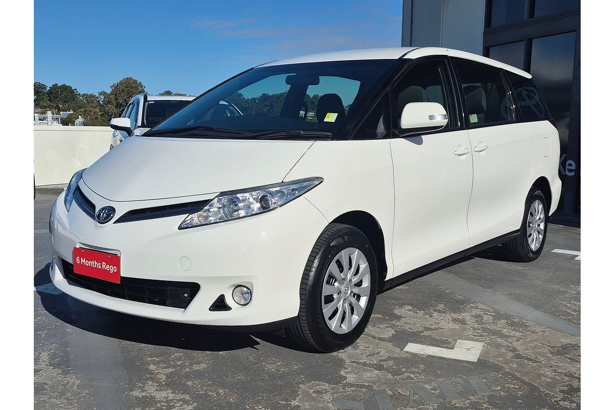2017 Toyota Tarago GLi ACR50R