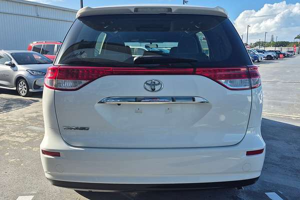 2017 Toyota Tarago GLi ACR50R