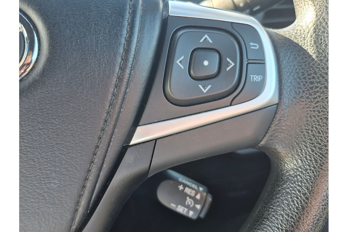2017 Toyota Tarago GLi ACR50R