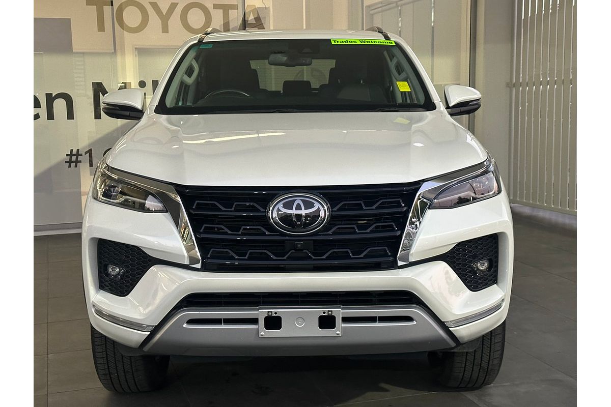 2024 Toyota Fortuner Crusade GUN156R