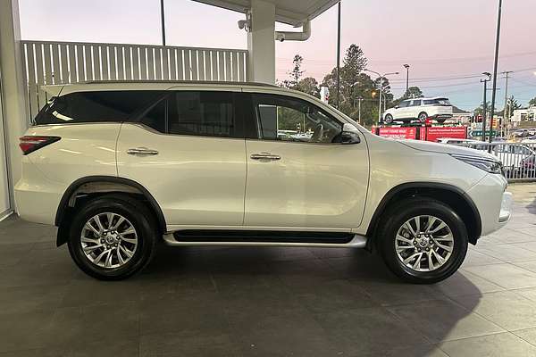 2024 Toyota Fortuner Crusade GUN156R