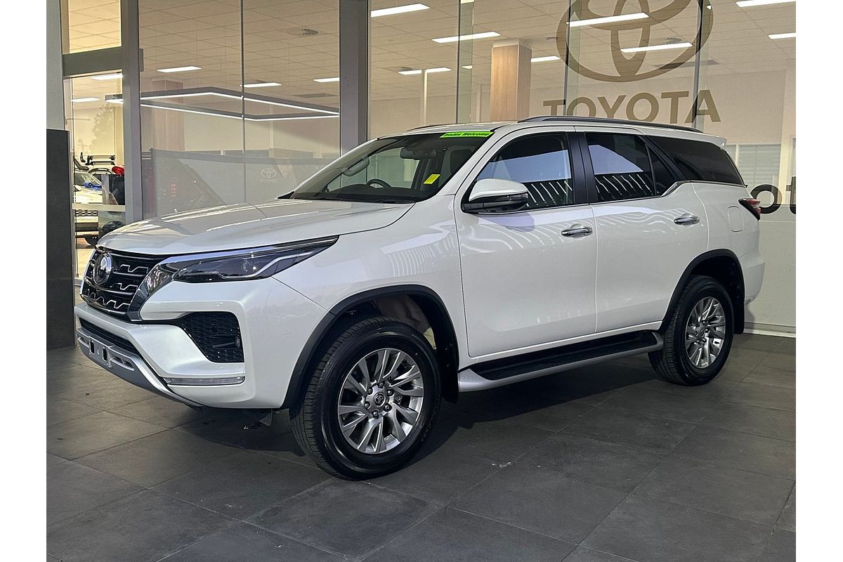 2024 Toyota Fortuner Crusade GUN156R